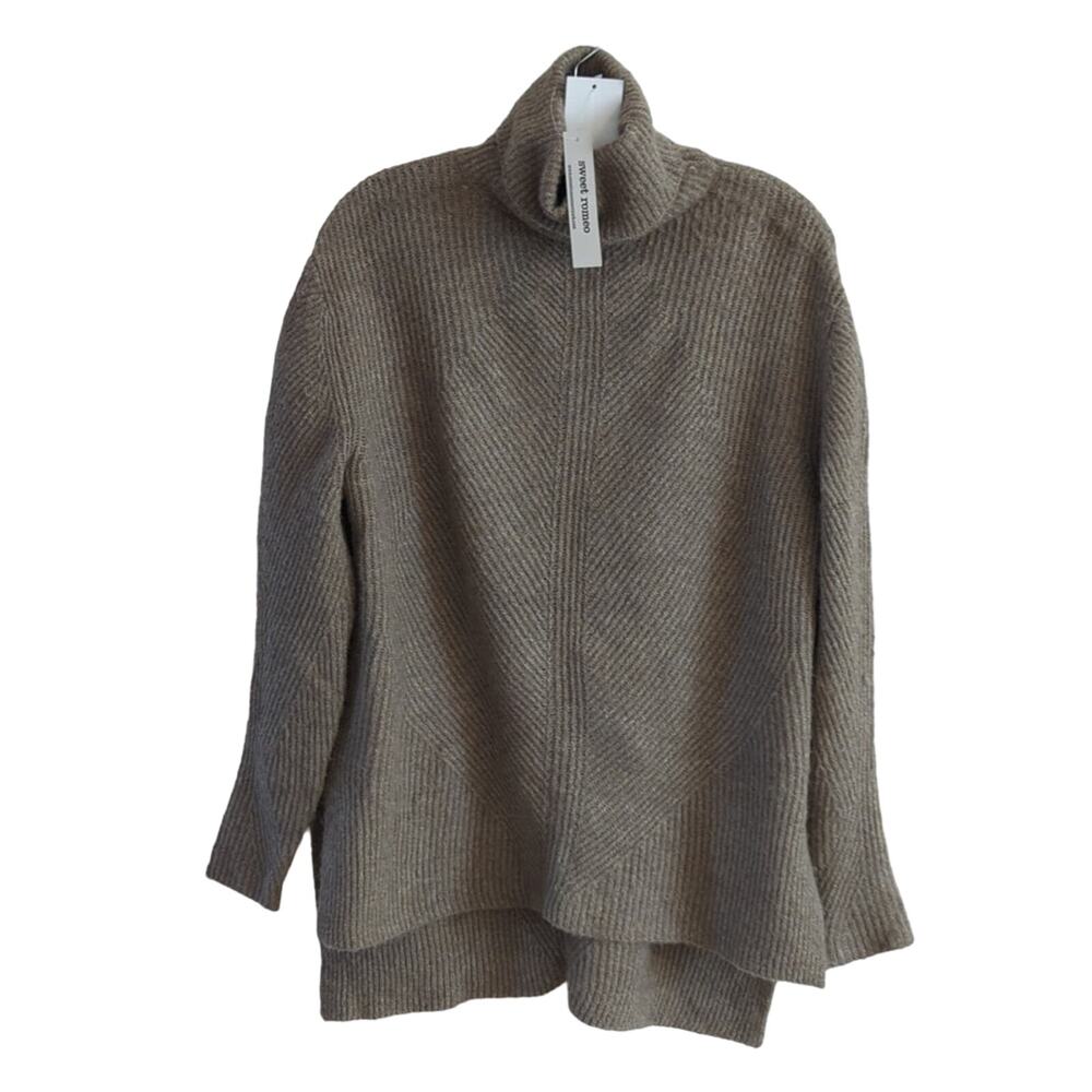 NWT Sweet Romeo Turtleneck Sweater, XS